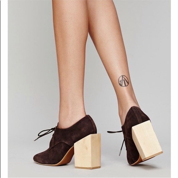 NWOT Jeffrey Campbell Oxford Bootie 6 - Picture 2 of 12